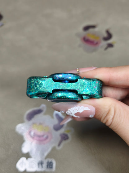Pan Yixian Crystallized Titanium