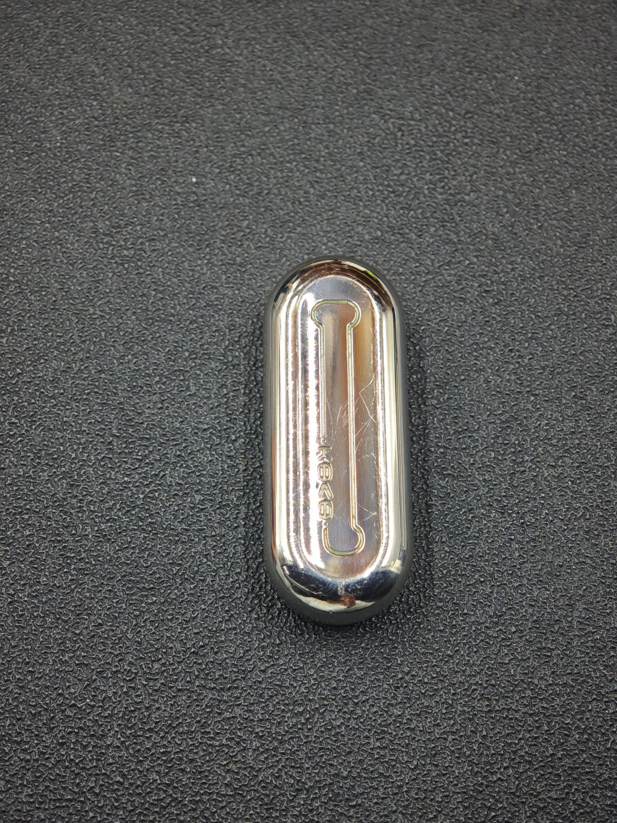 Floating Cloud Titanium