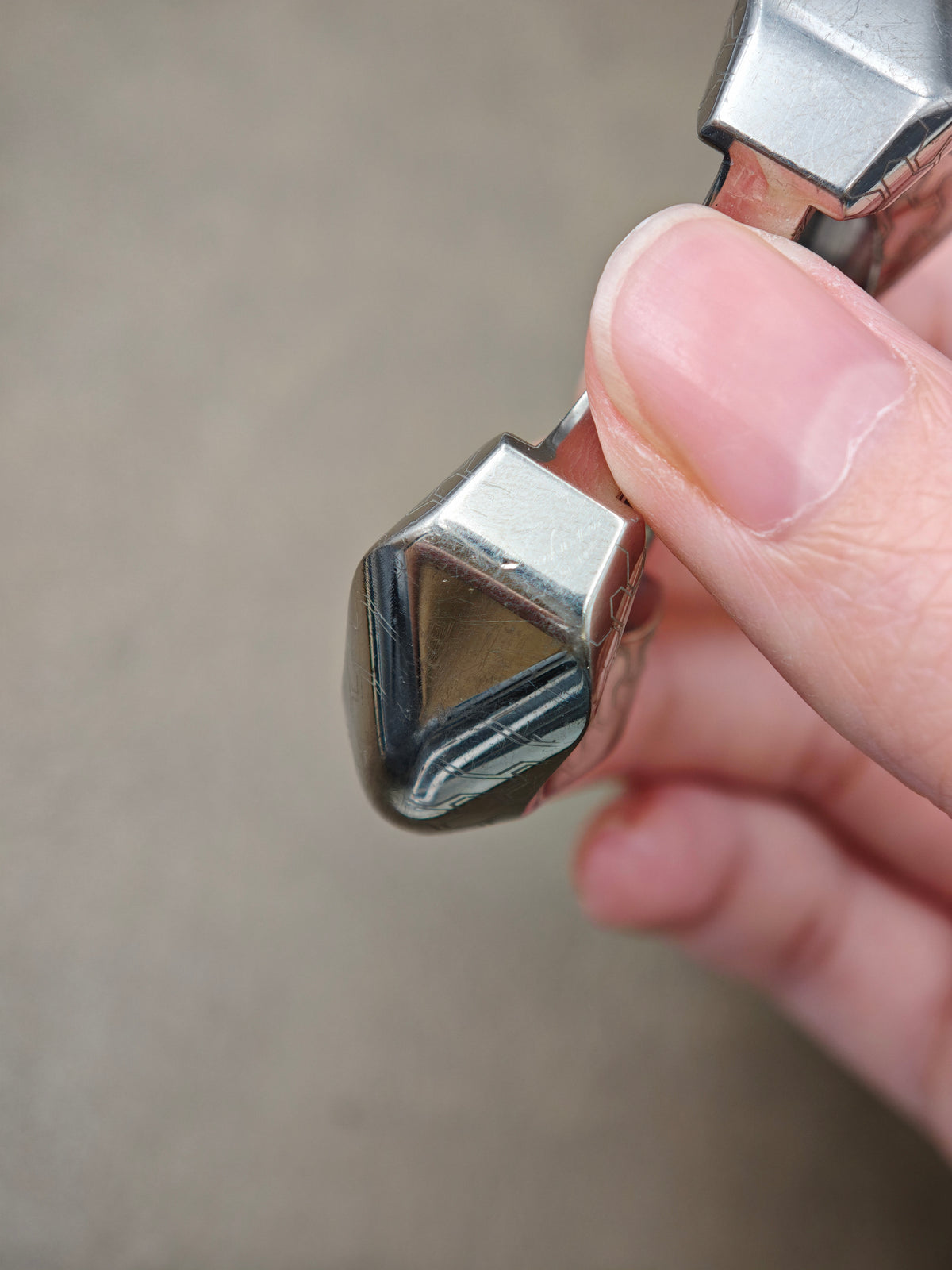 Feather Titanium