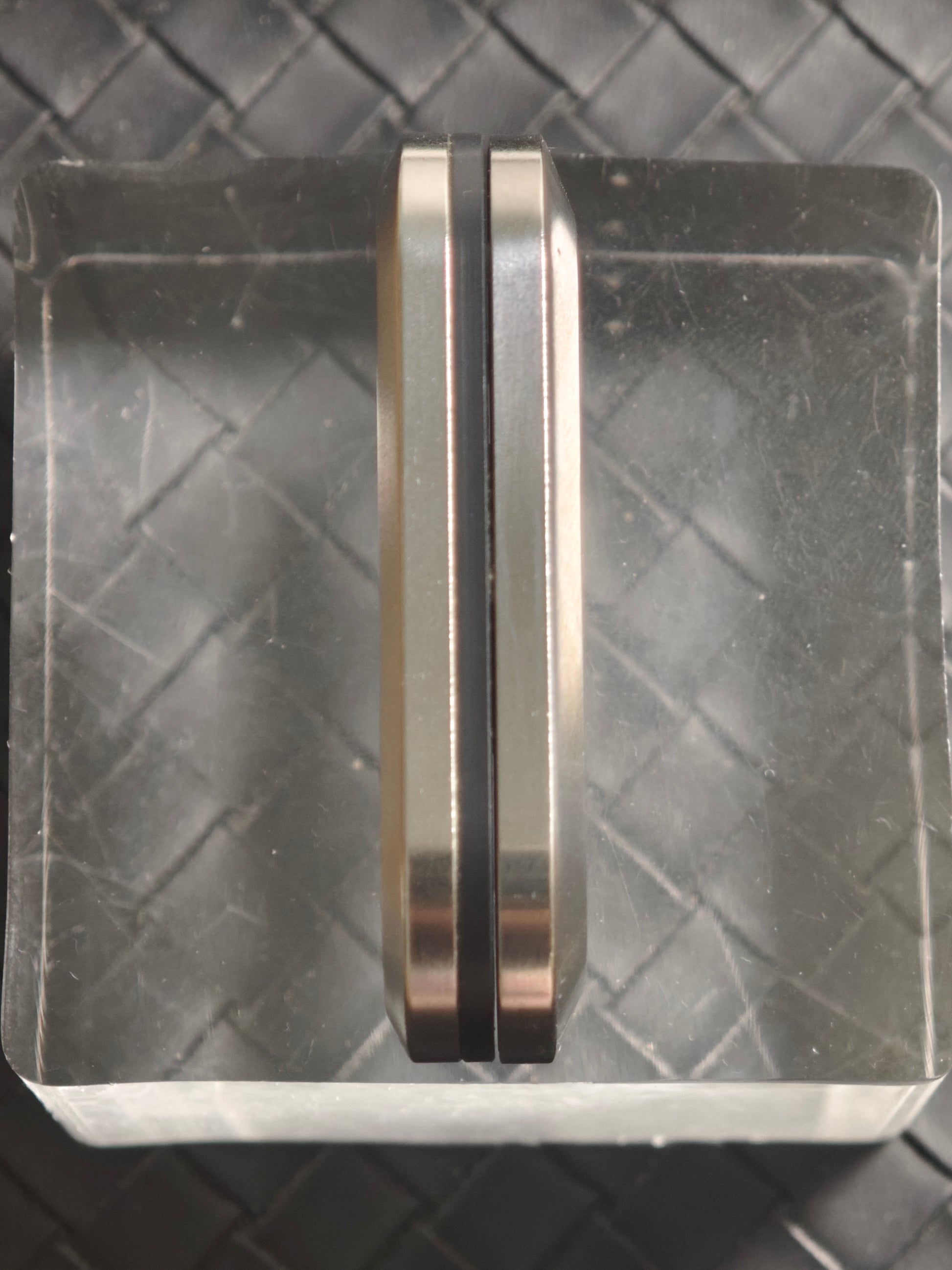 Coco Candy Titanium