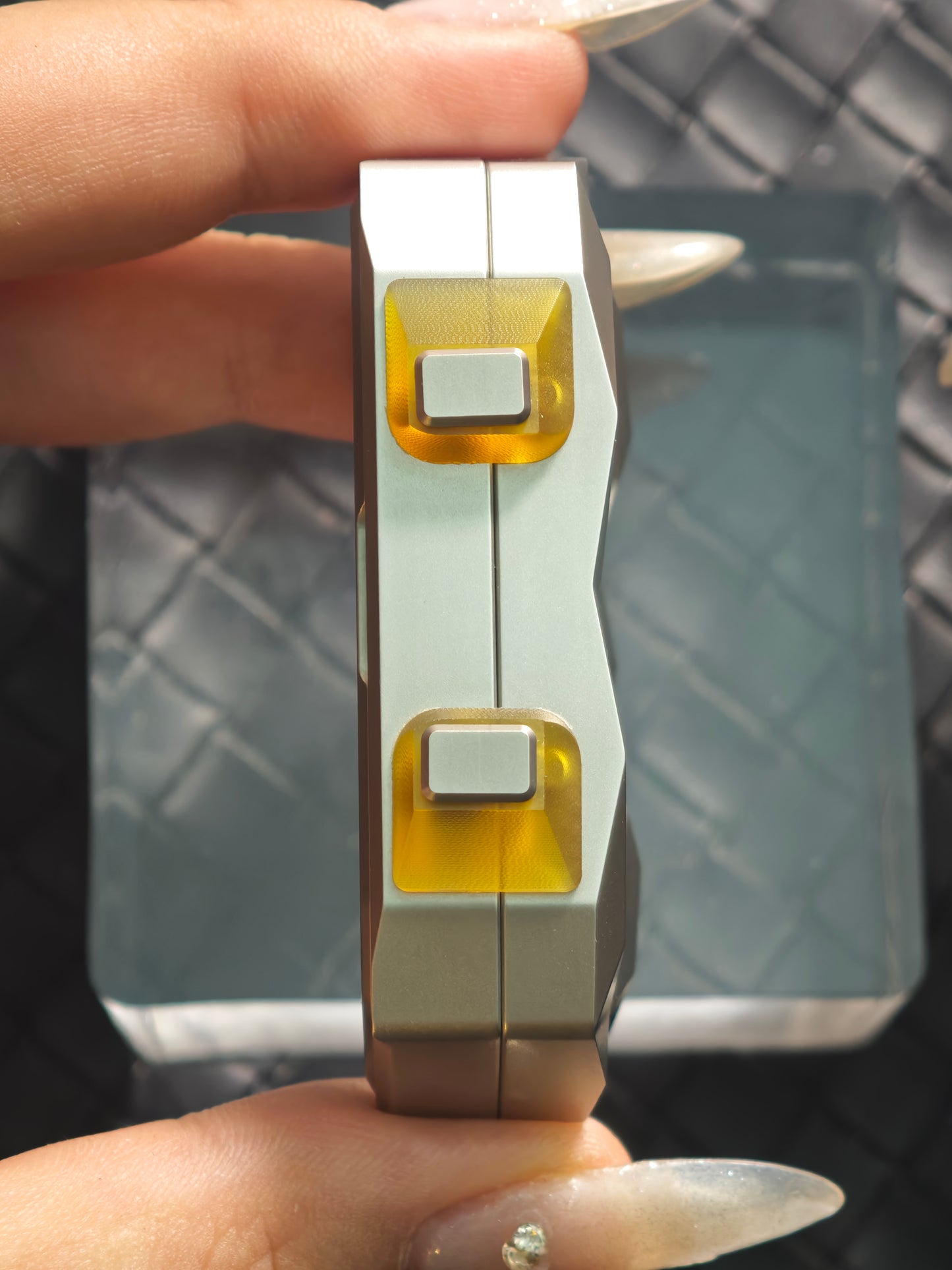 Blade Stainless Steel