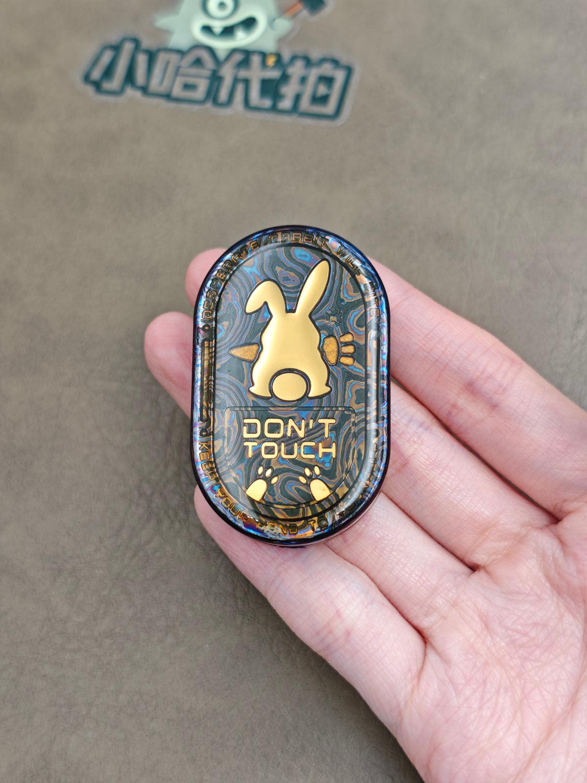 Grumpy Rabbit Rhythm Zircuti Resin-Sealed