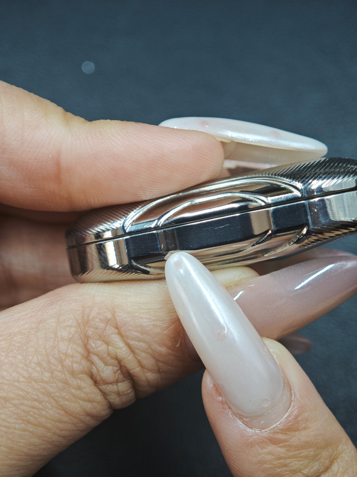 Leap Collector Titanium Polished