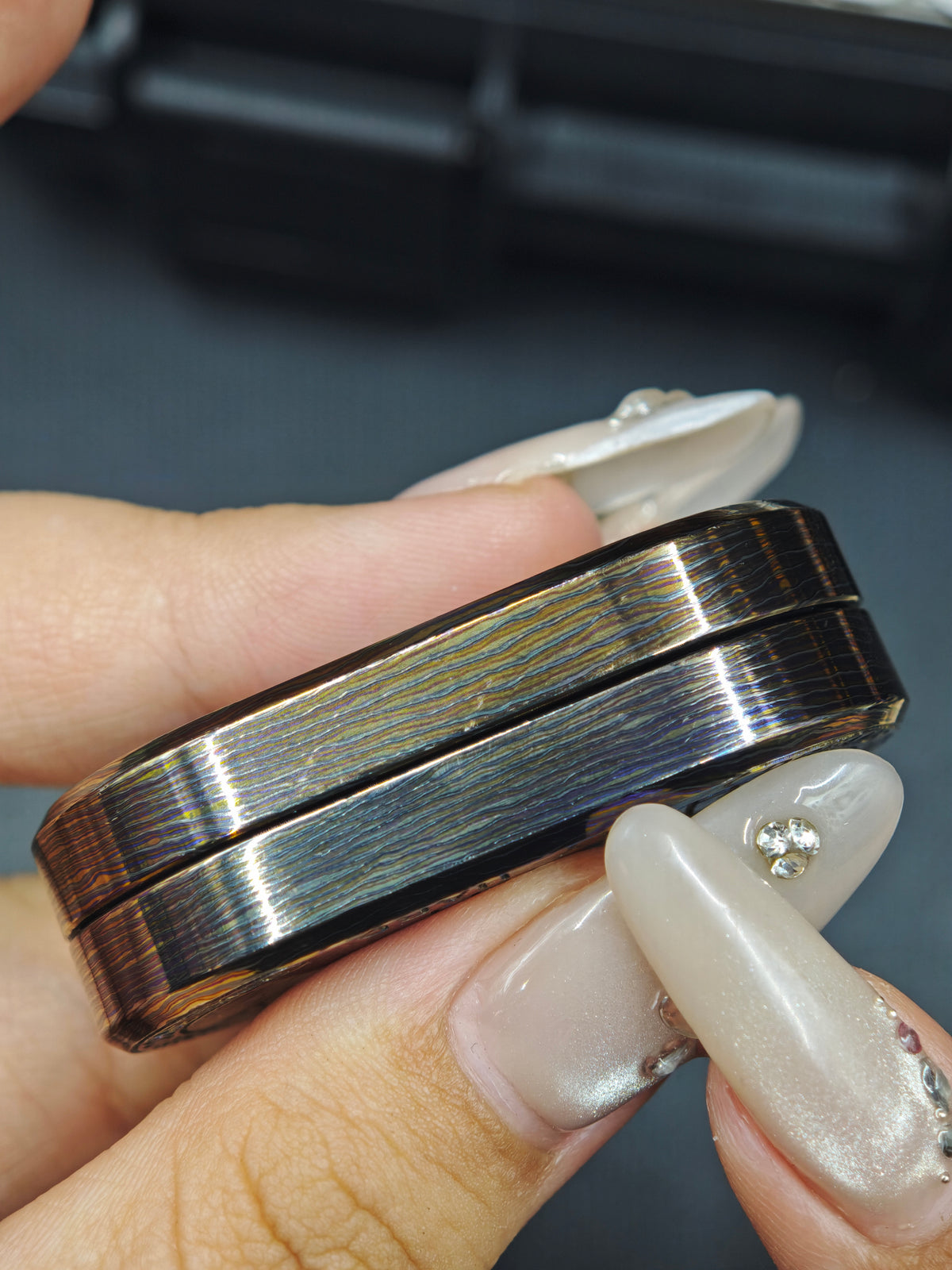 F2 Zircuti