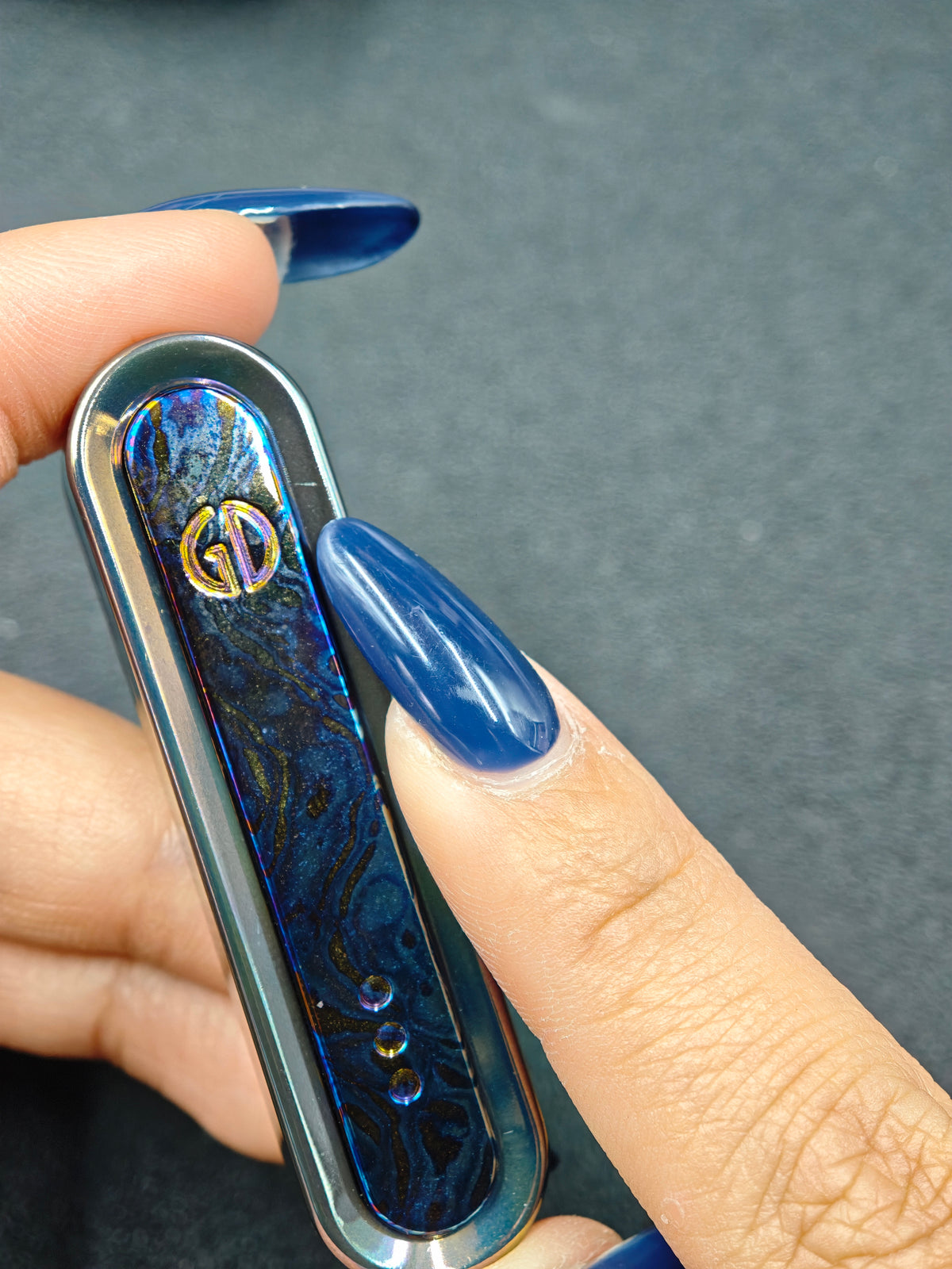 Spice Pin Zirconium Oil Slick