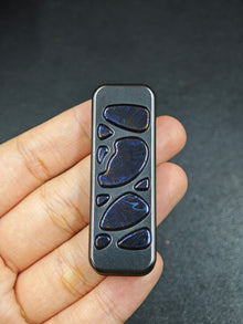 Snake Zirconium