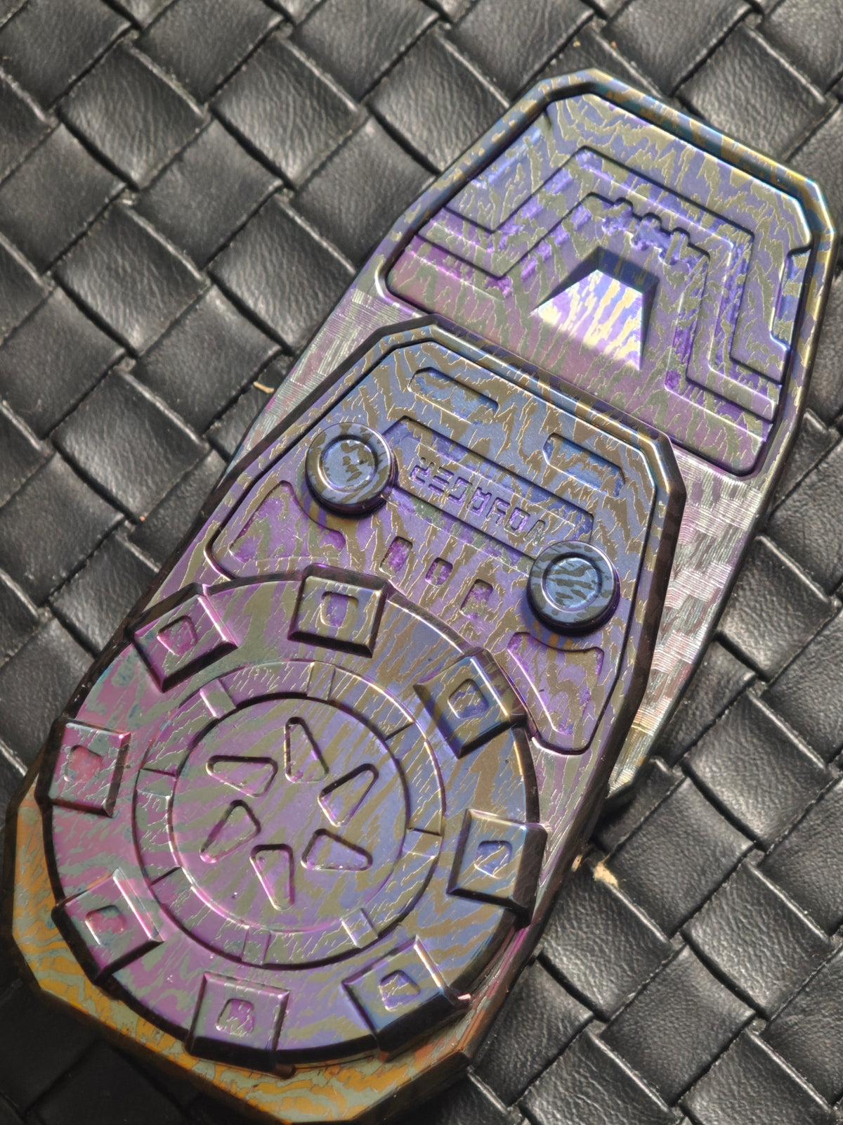 Voyager Zirconium Engraved