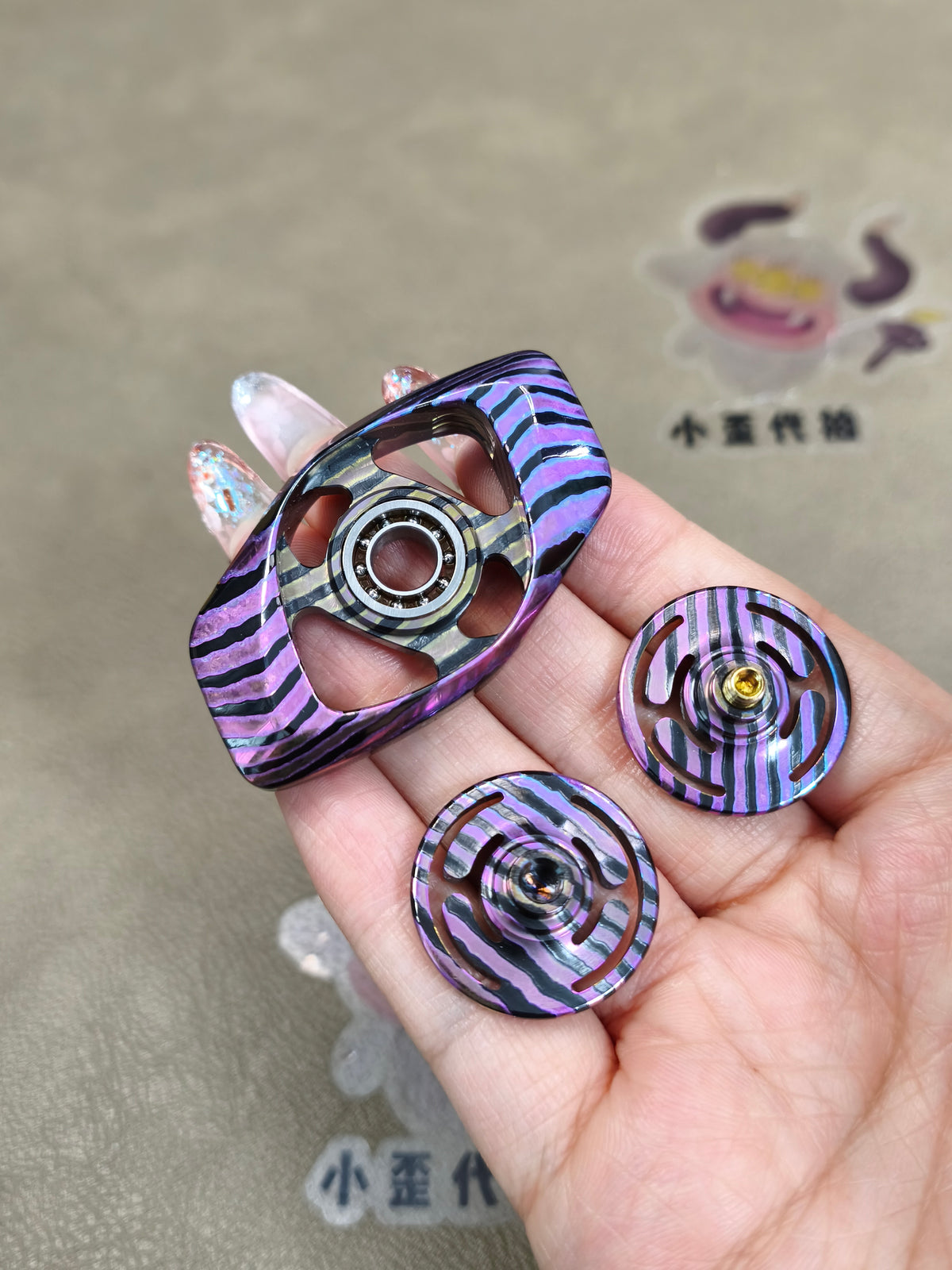 Phantom Dual Leaf Zircuti