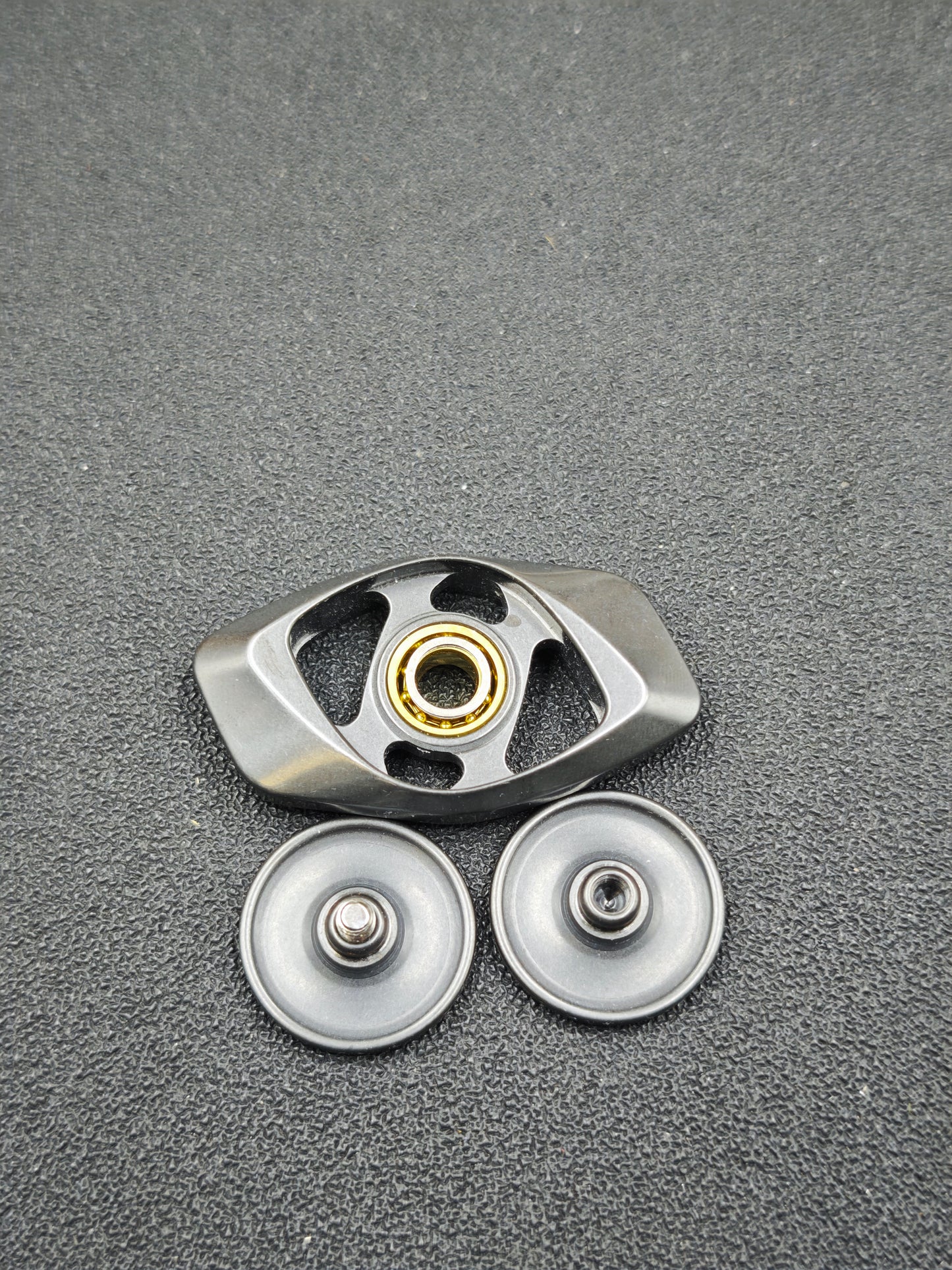 Phantom Dual Leaf Zirconium