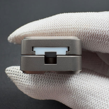 Sugar Cube Titanium