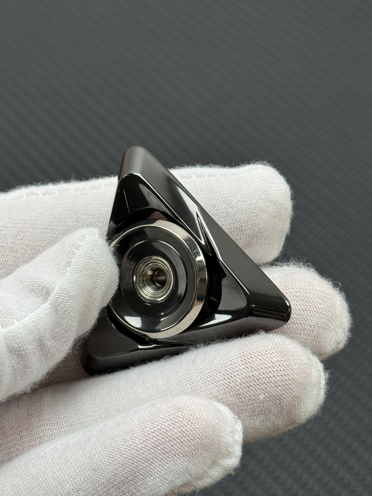 Ling Guang Zirconium Polished