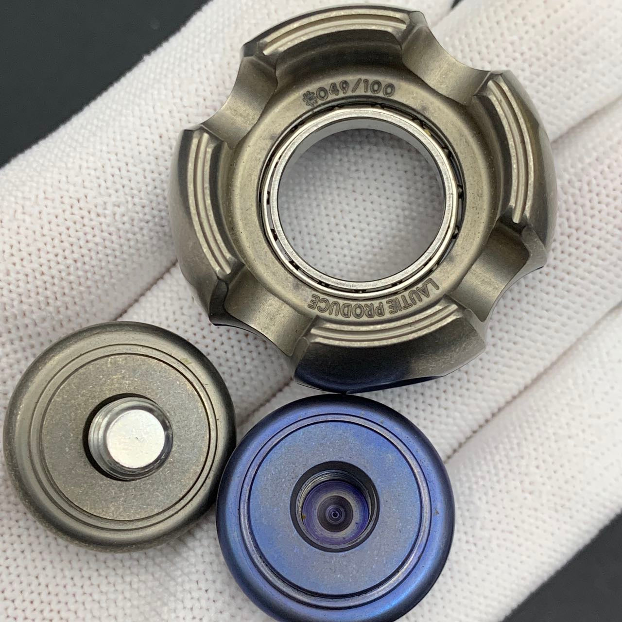NOIZ E Titanium
