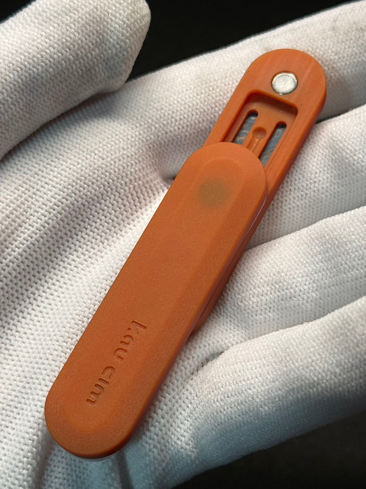 Spice Pin Resin