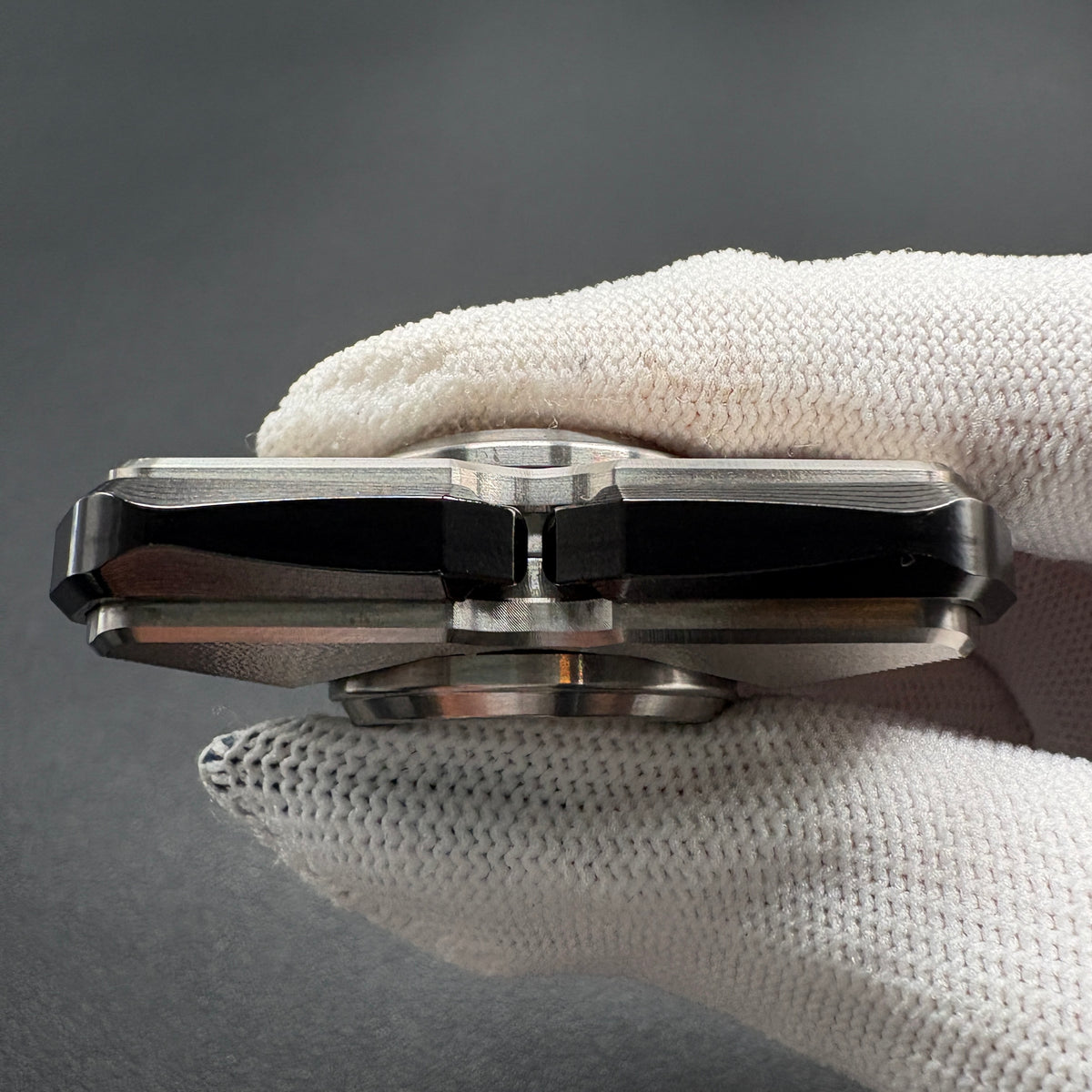 Qs Titanium