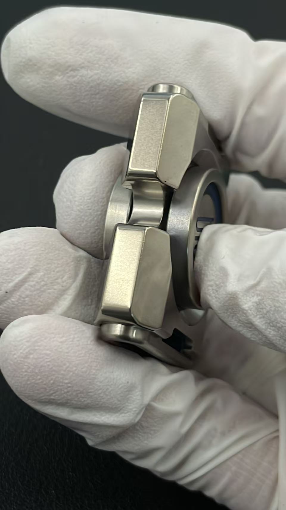 BIT 02 Titanium