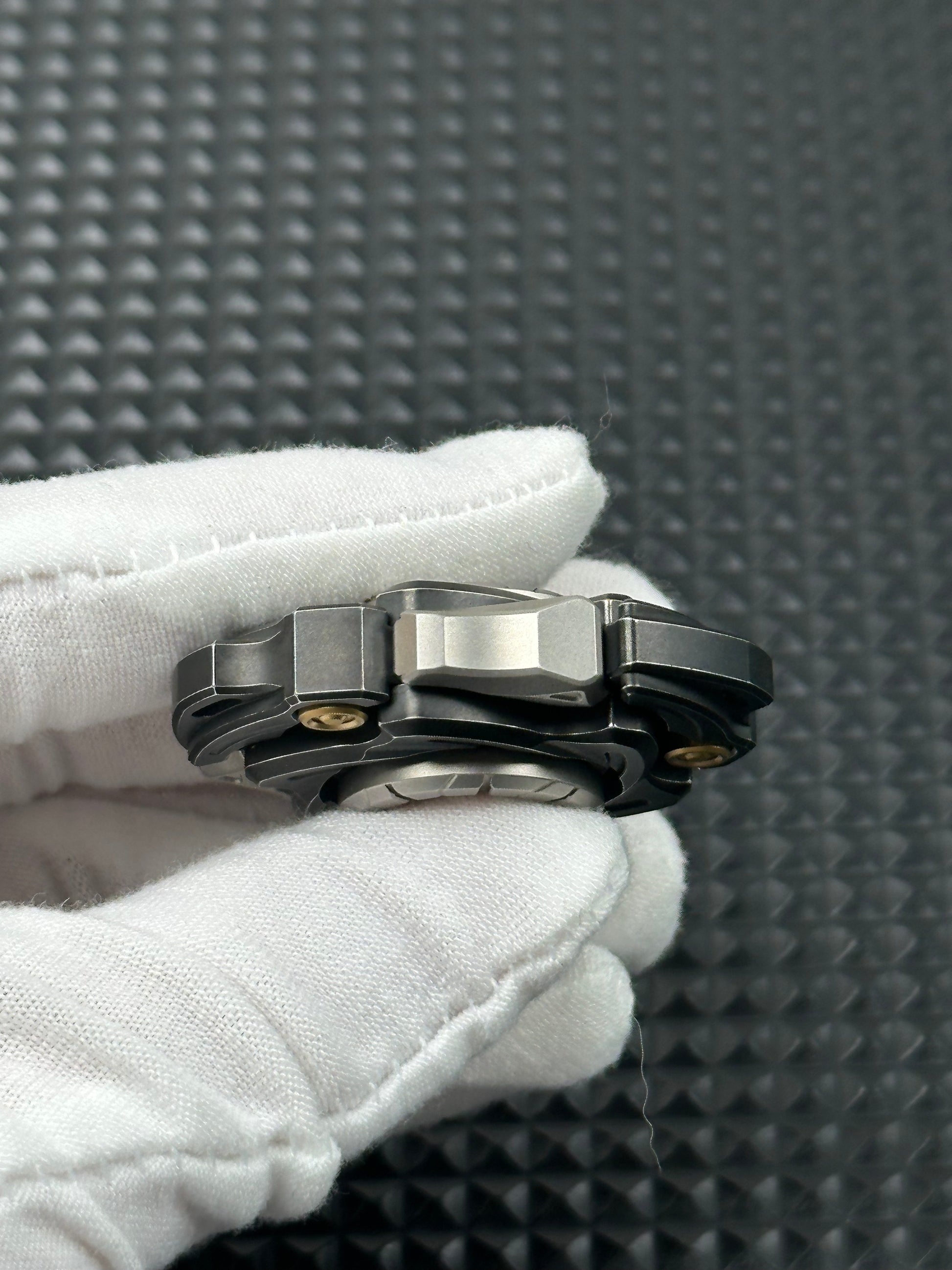 Azure Bird Stainless Steel Limited 40