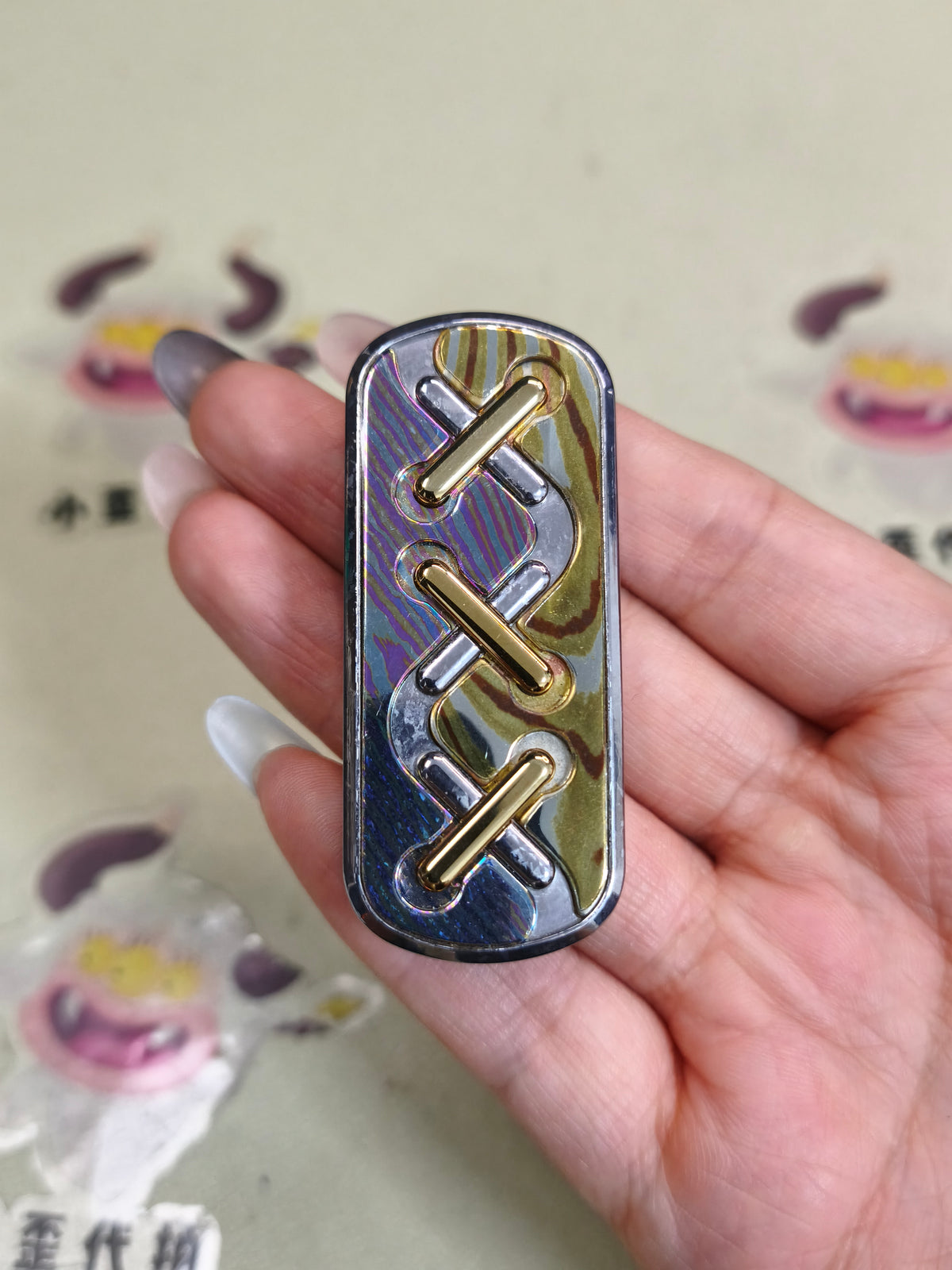 Razor Edge Crystallized Titanium