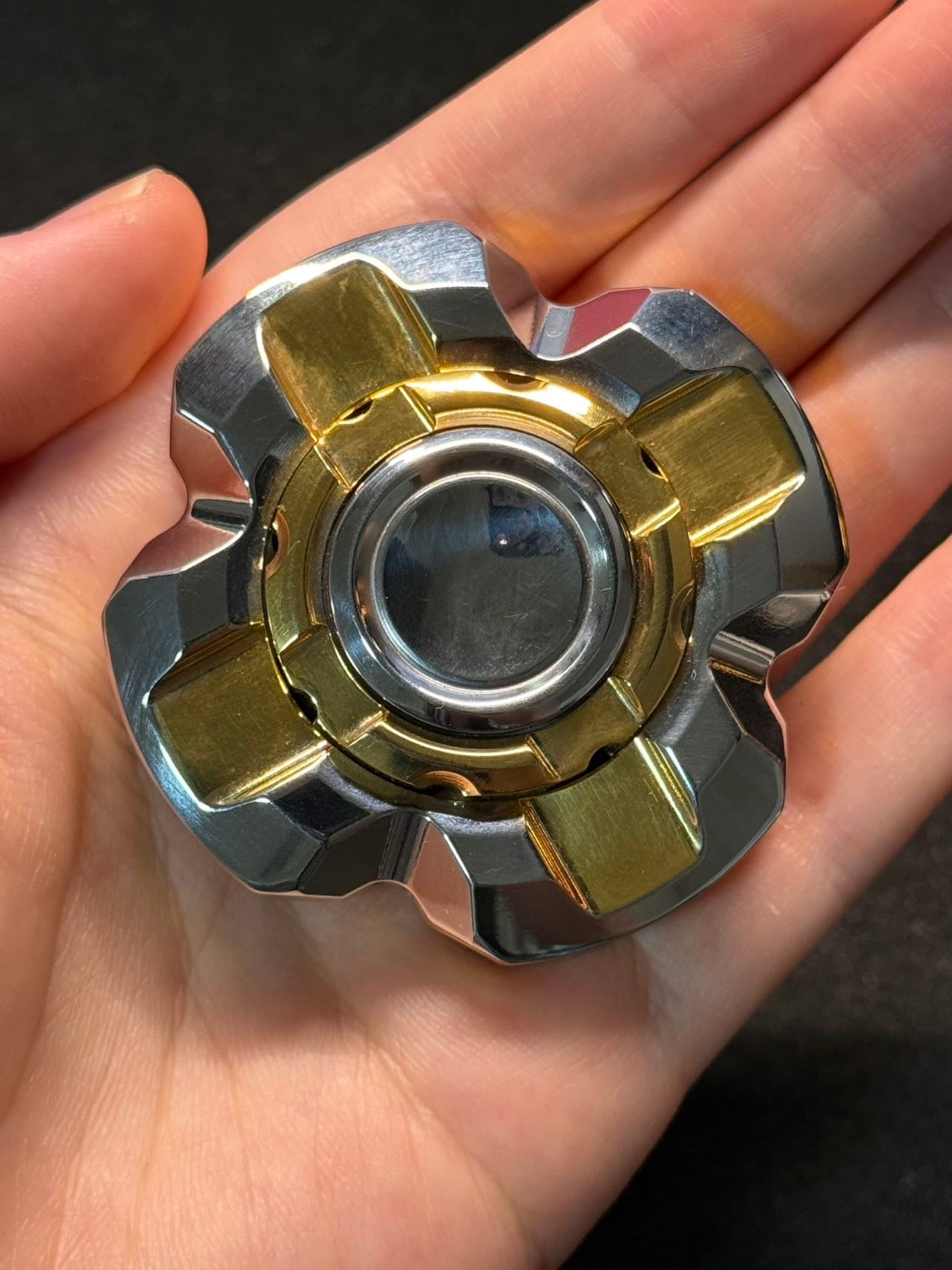 DISCUS Stainless Steel