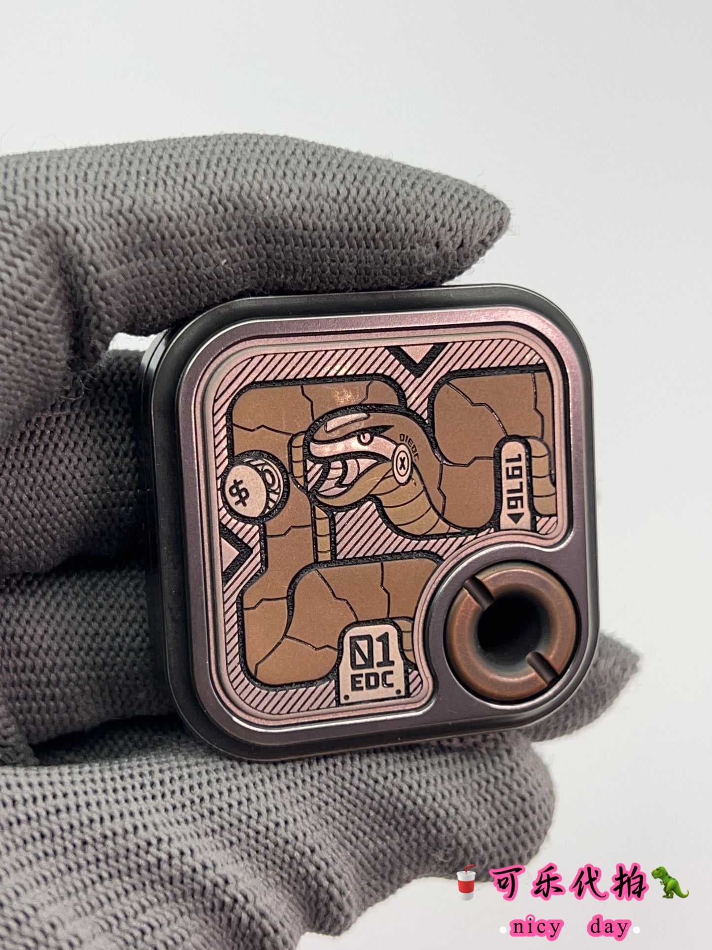 MAZE BLOCK Copper Stainless Steel