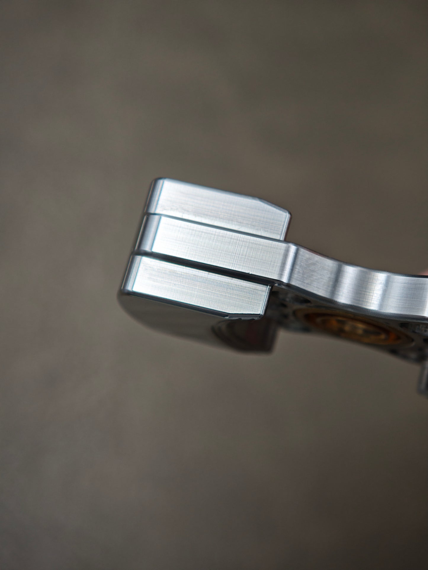 Moon M2 Stainless Steel