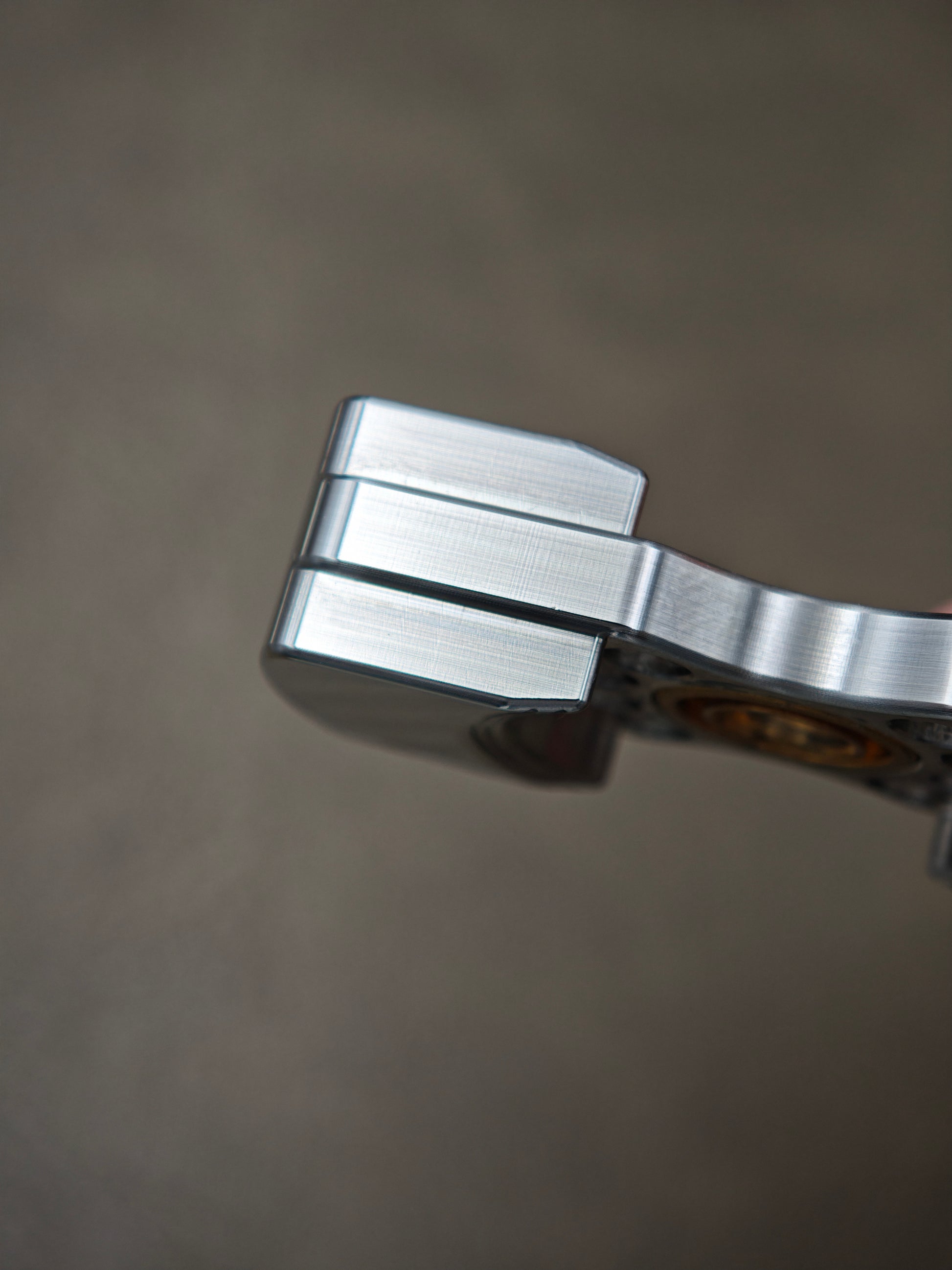 Moon M2 Stainless Steel