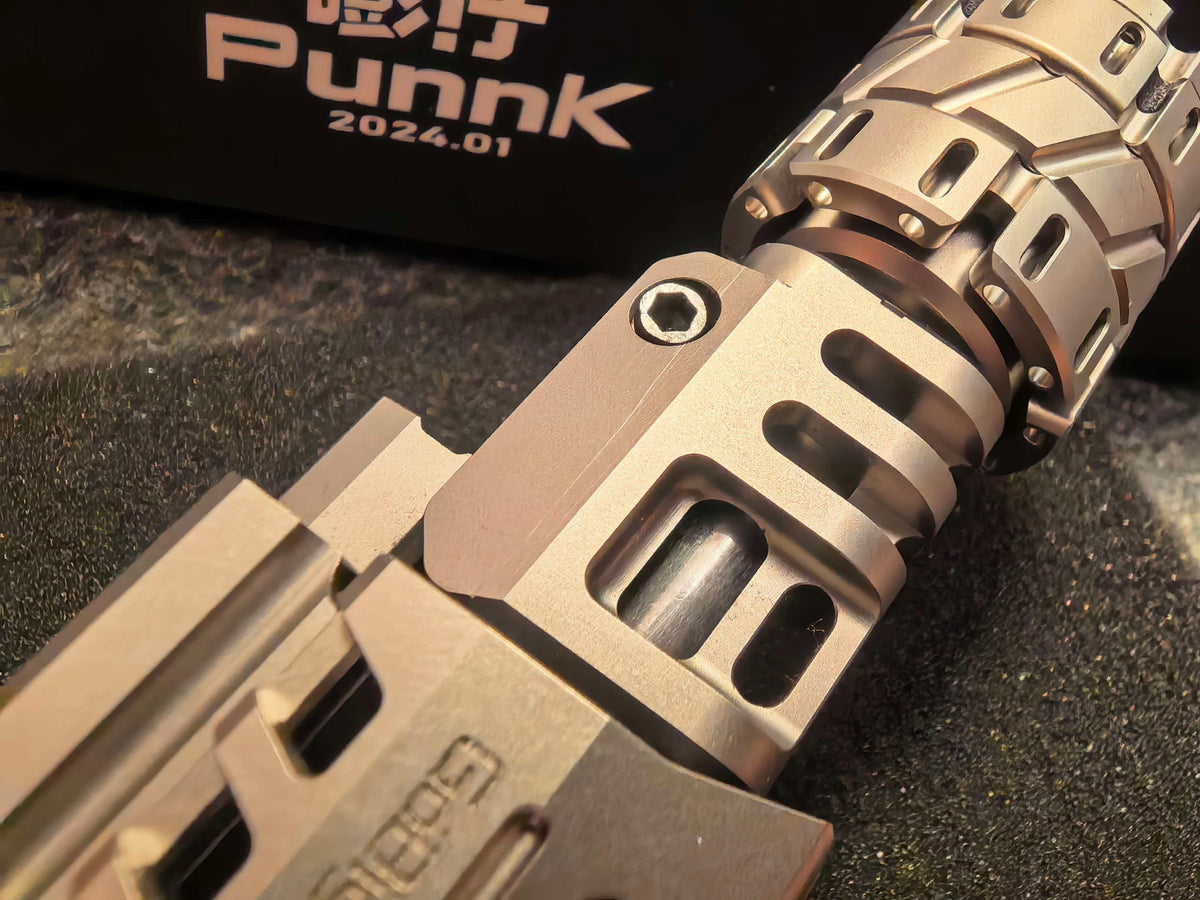 Punnk Titanium