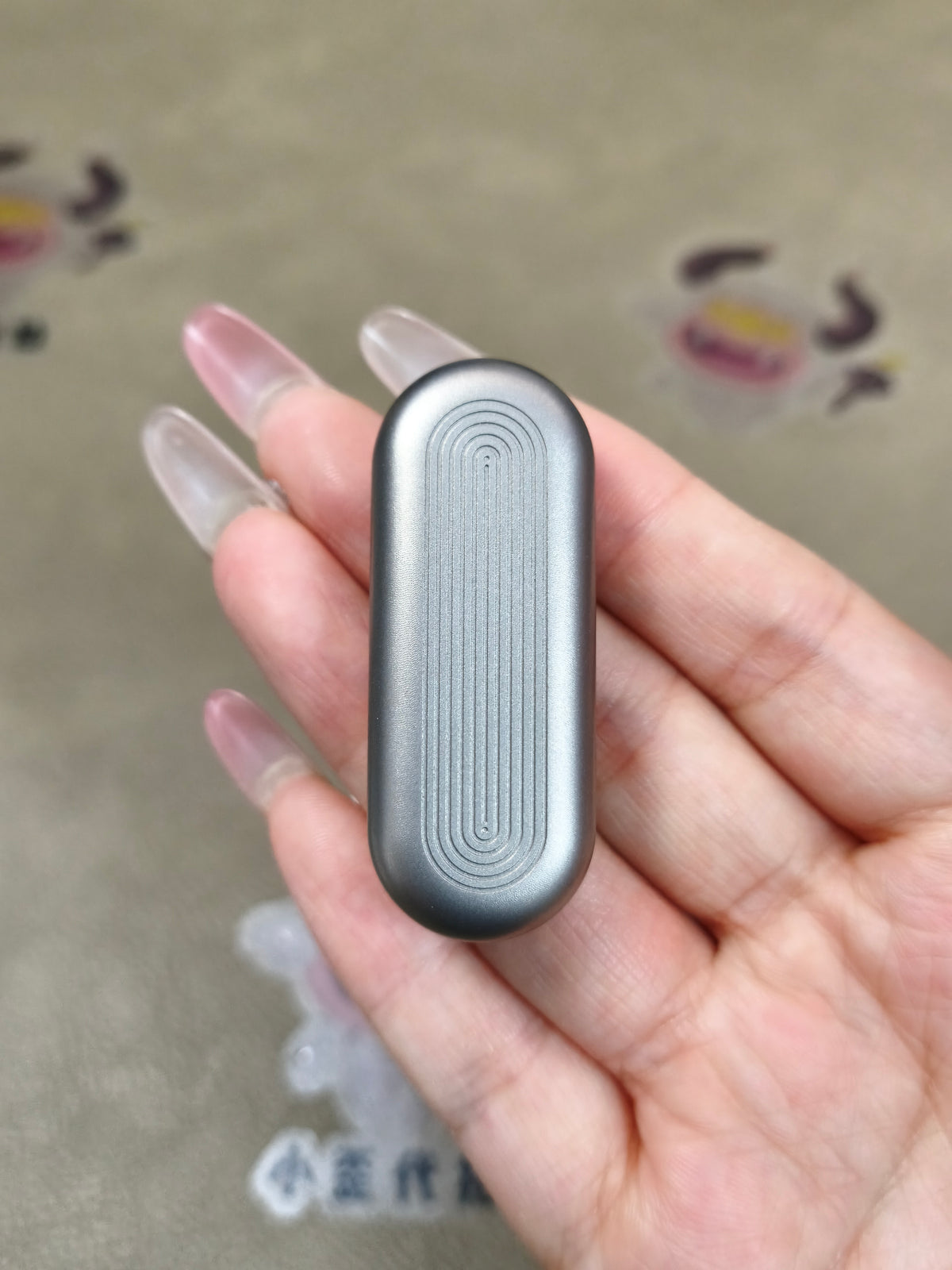 Floating Cloud Titanium