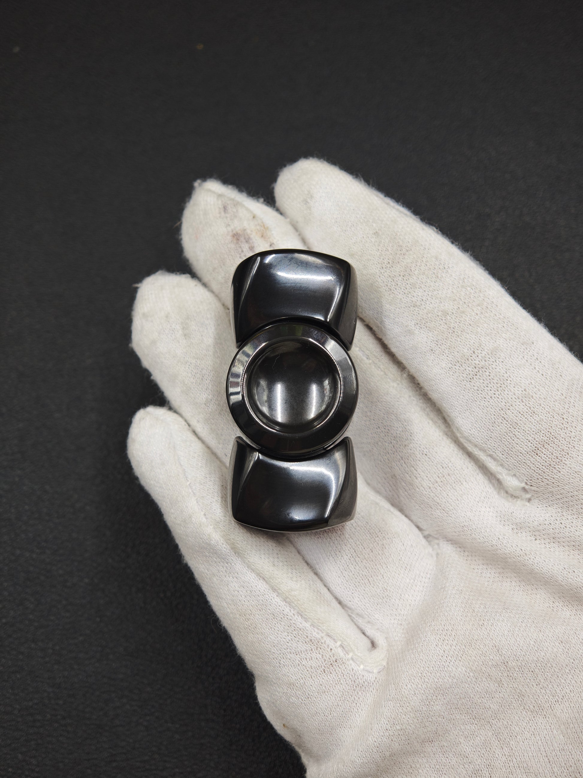 Zhen Zirconium Polished