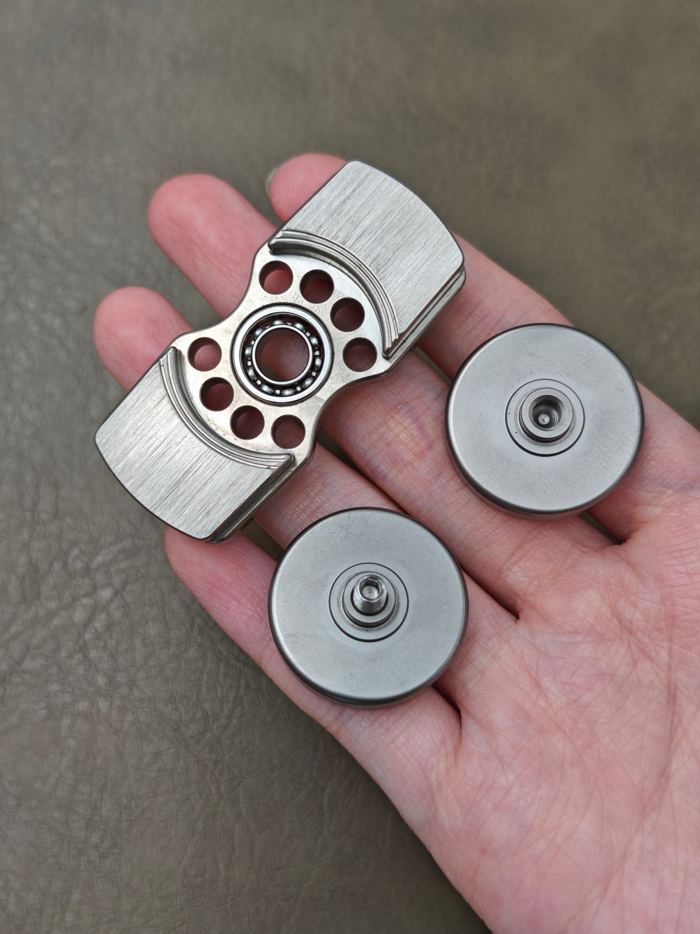 Moon M2 Titanium
