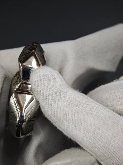 Feather Titanium