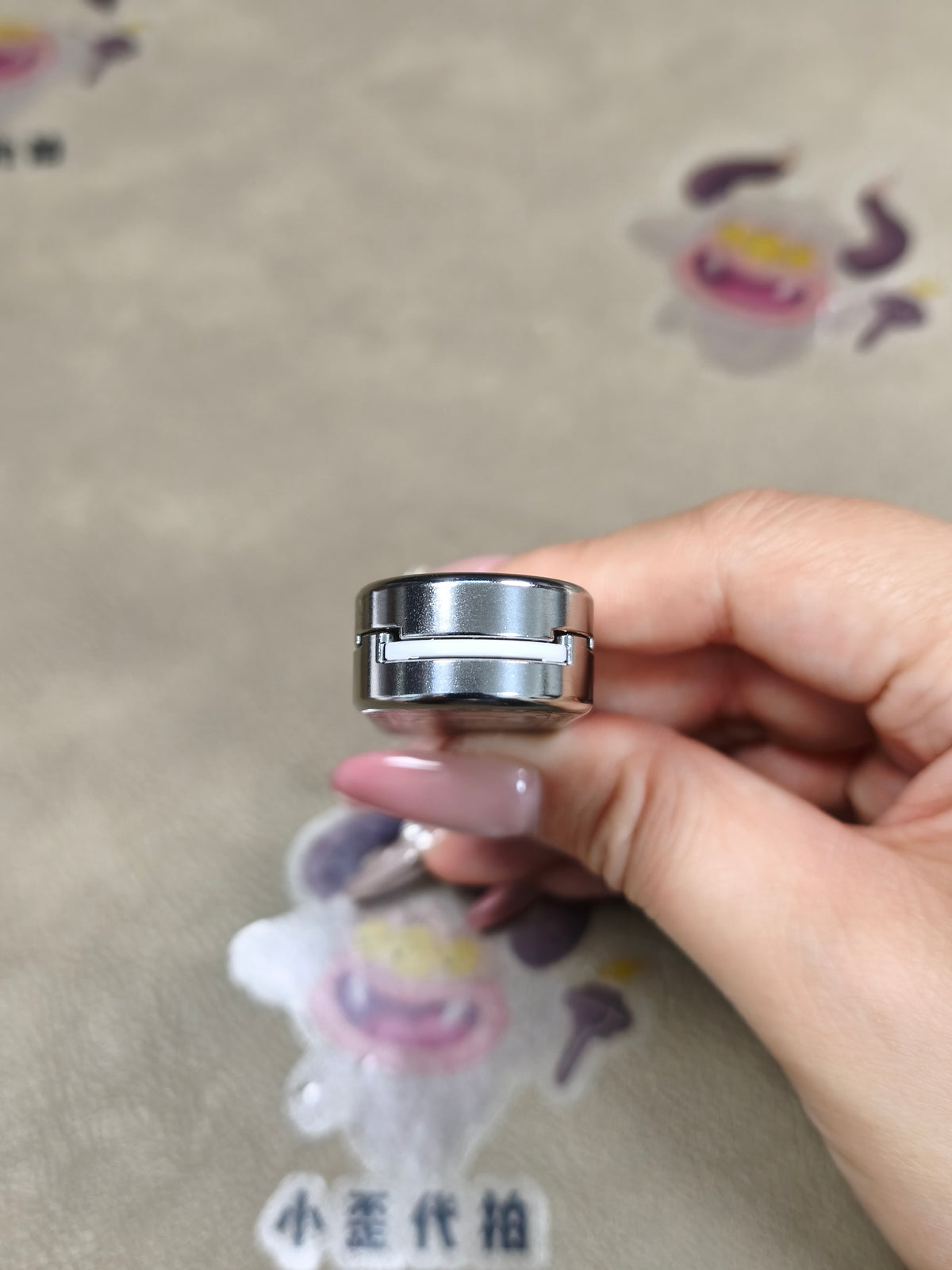 Ming Yin Titanium Color-Anodized Engraved