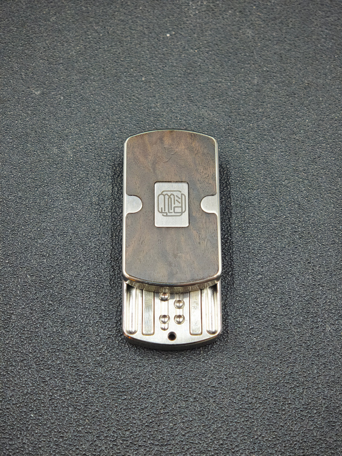 Root Three Titanium