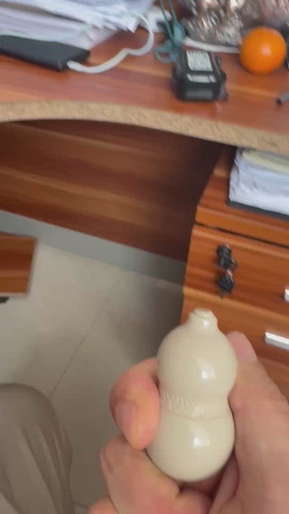 Gourd Peek