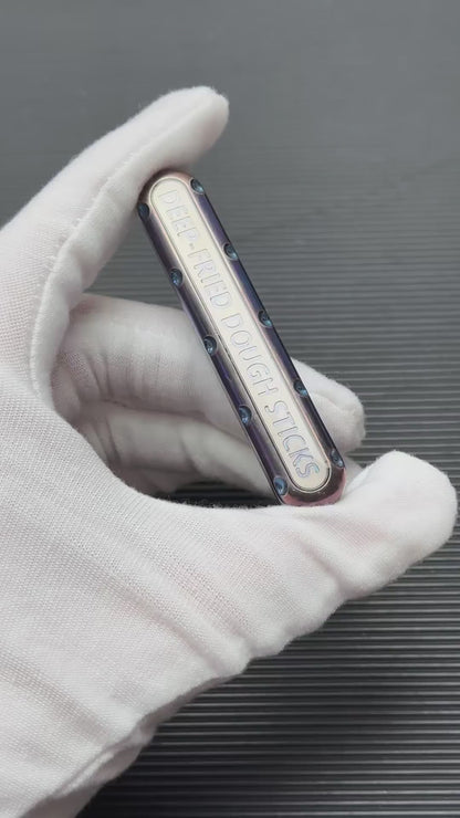 Product video DZ-top-d-Stainless-Steel,-Titanium-TRB-CREATION-1092986602844-10.mp4