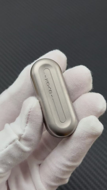 Floating Cloud Titanium