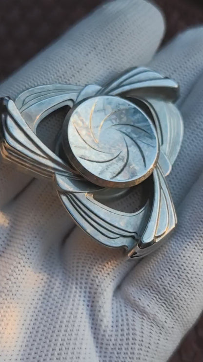 Morandi Crystallized Titanium