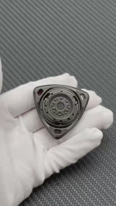 9 HAND ROAR Spinner Stainless Steel