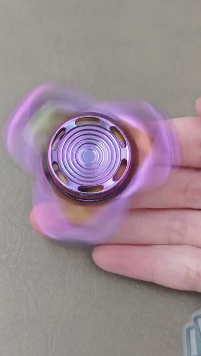 Twin Shadow Zirconium