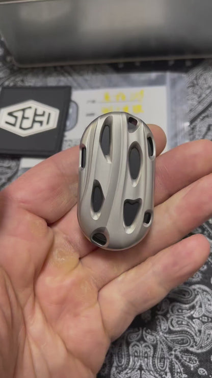 LAG, Stainless Steel