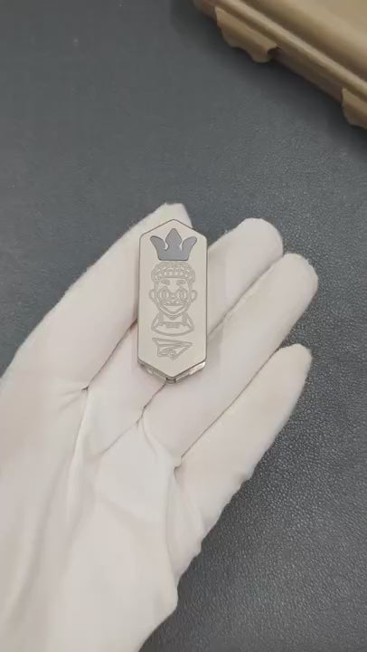 Plane Titanium