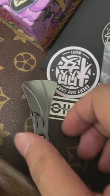 Peacock Feather Zirconium