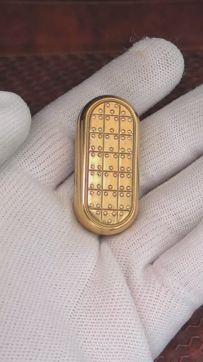 Top B Qin Brass