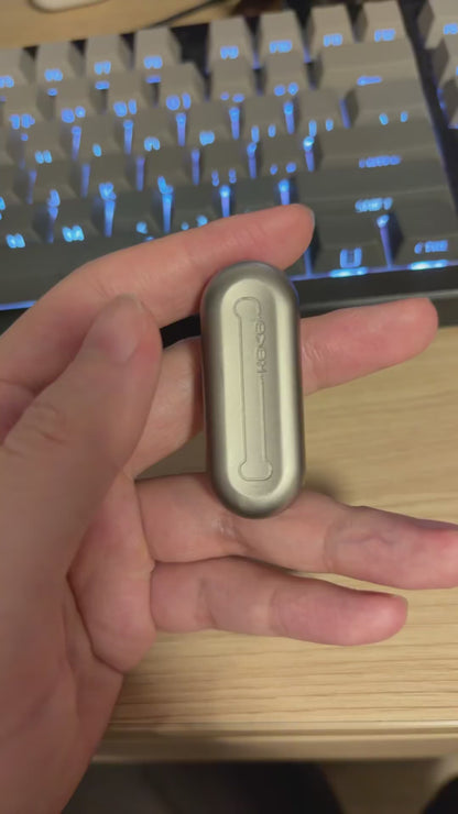 Floating Cloud Titanium