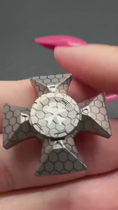 Malta Cross Superconductor