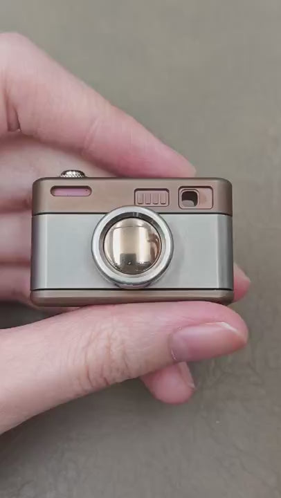 Camera M Titanium
