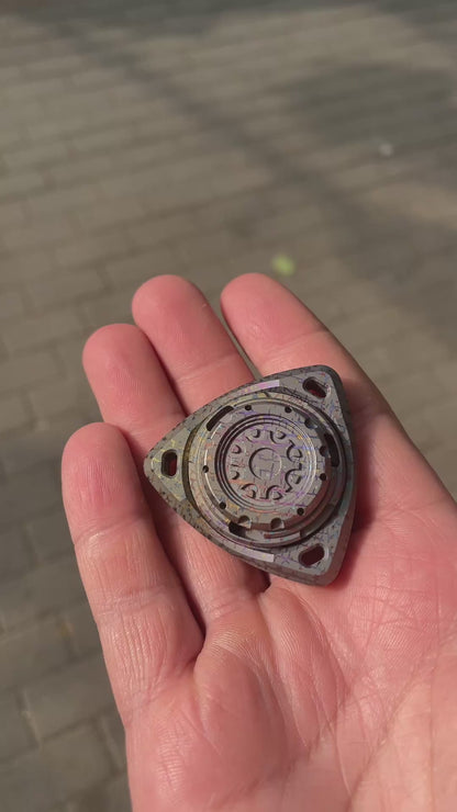 ROAR Spinner Titanium