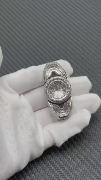 Pan Yixian Stainless Steel