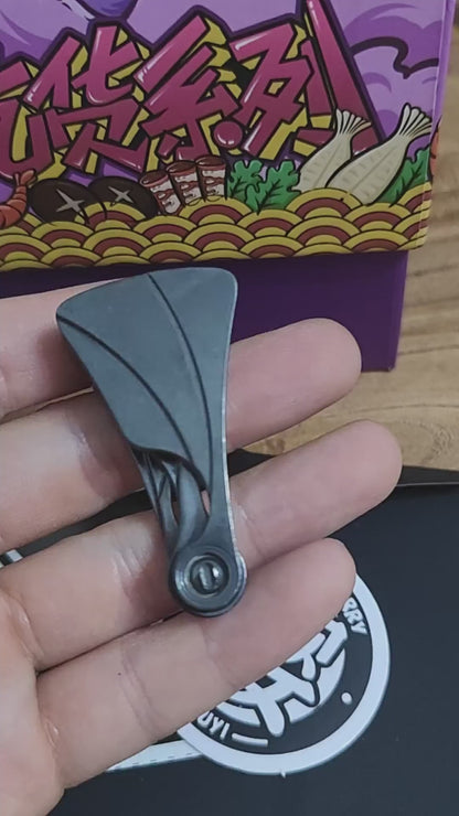 Peacock Feather Zirconium