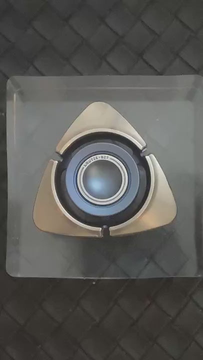 BIT 04 Titanium