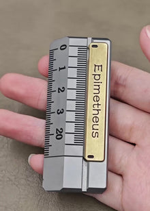 Quirky Ruler Titanium